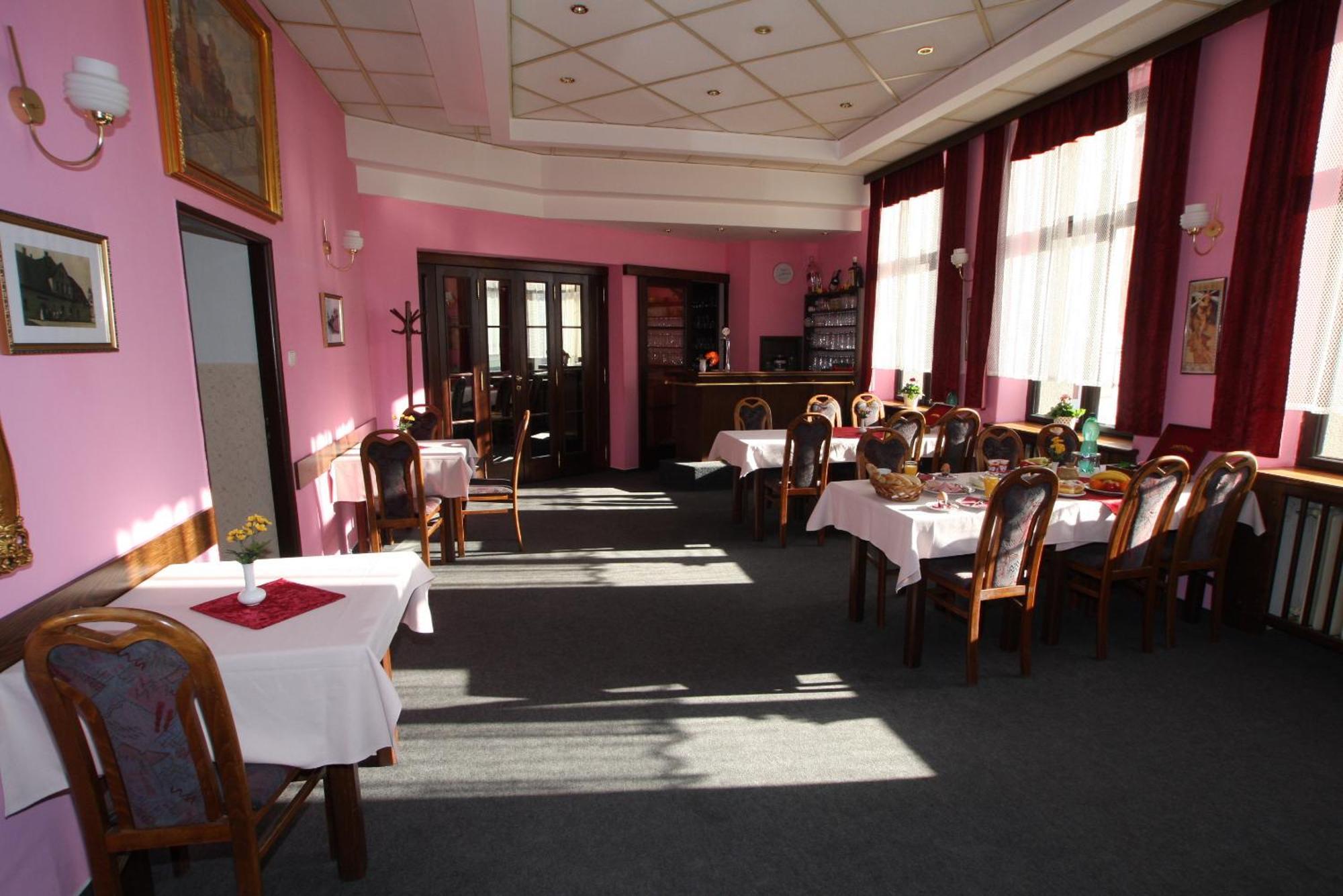 Hotel Srejber Červený Kostelec Extérieur photo