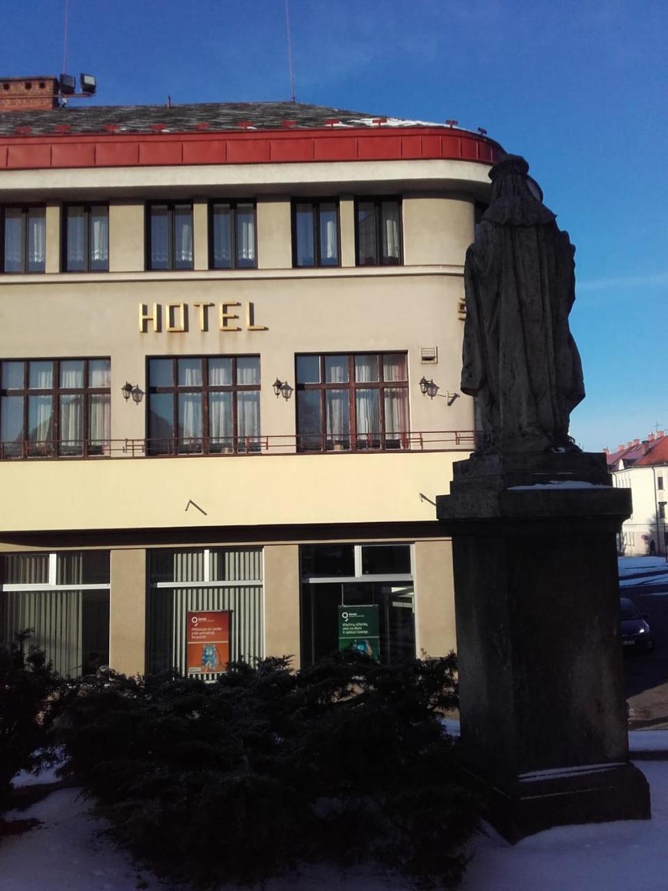 Hotel Srejber Červený Kostelec Extérieur photo